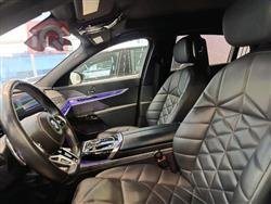 بی ئێم دەبڵیو سیریەس 7